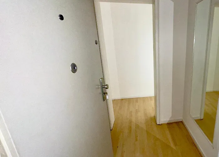 Exklusiver Rheinblick Messe Parken 5 Zimmer, 12 Personen * Düsseldorf