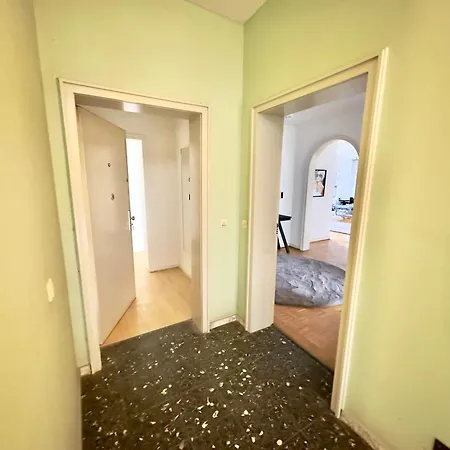 Exklusiver Rheinblick Messe Parken 5 Zimmer, 12 Personen Apartmán