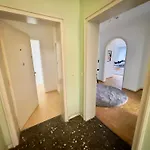 Exklusiver Rheinblick Messe Parken 5 Zimmer, 12 Personen