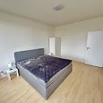 Lägenhet Exklusiver Rheinblick Messe Parken 5 Zimmer, 12 Personen Düsseldorf