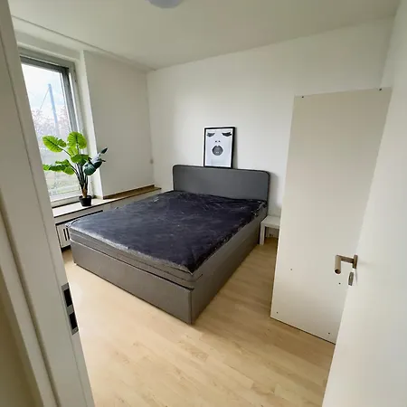 Exklusiver Rheinblick Messe Parken 5 Zimmer, 12 Personen *