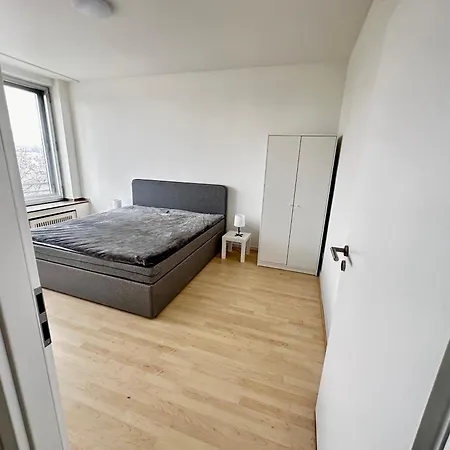 Exklusiver Rheinblick Messe Parken 5 Zimmer, 12 Personen דירה *