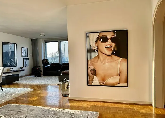 Exklusiver Rheinblick Messe Parken 5 Zimmer, 12 Personen *