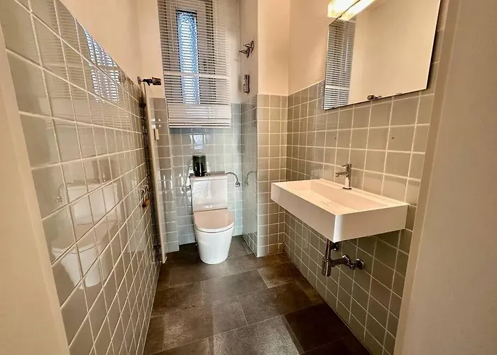 Appartement Exklusiver Rheinblick Messe Parken 5 Zimmer, 12 Personen *