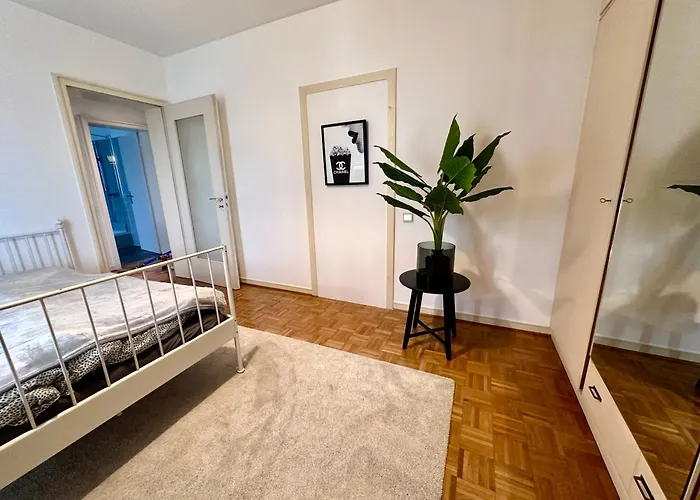 Exklusiver Rheinblick Messe Parken 5 Zimmer, 12 Personen *