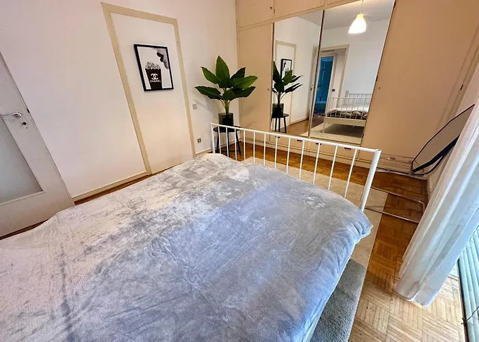 Exklusiver Rheinblick Messe Parken 5 Zimmer, 12 Personen Apartamento