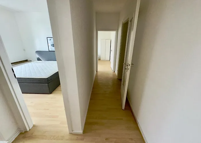 Appartement Exklusiver Rheinblick Messe Parken 5 Zimmer, 12 Personen Düsseldorf