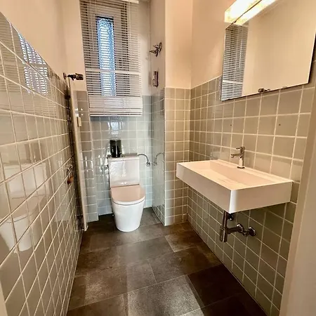 Appartamento Exklusiver Rheinblick Messe Parken 5 Zimmer, 12 Personen *